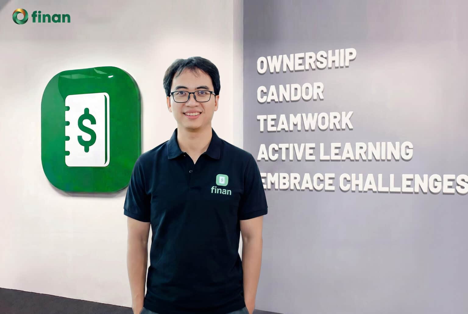 Vietnam's $800 Million AI Market Has a Micro-Business Problem. SoBanHang Raised $3.8 Million From a Malaysian Bank to Fix It.