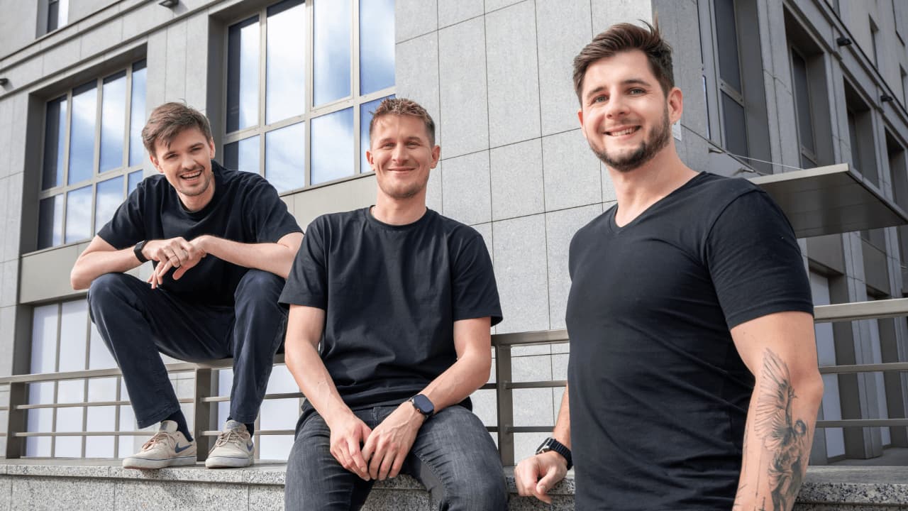Tequipy Raises €3M Led by Smedvig Ventures to Automate IT Device Lifecycle Across 180+ Countries